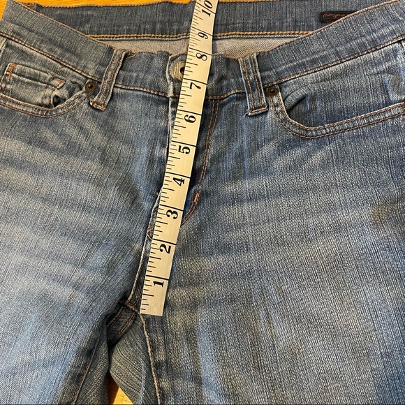Citizens of Humanity Jeans with Embroidered Wave Design on Back Pockets Size 28 - Picture 4 of 16
